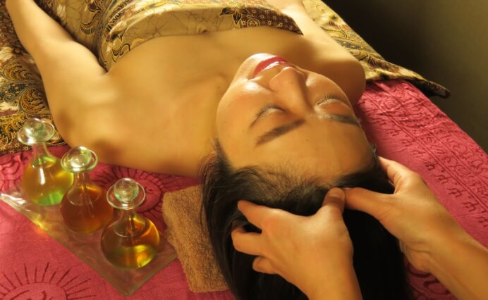 ヘッドマッサージ 10分